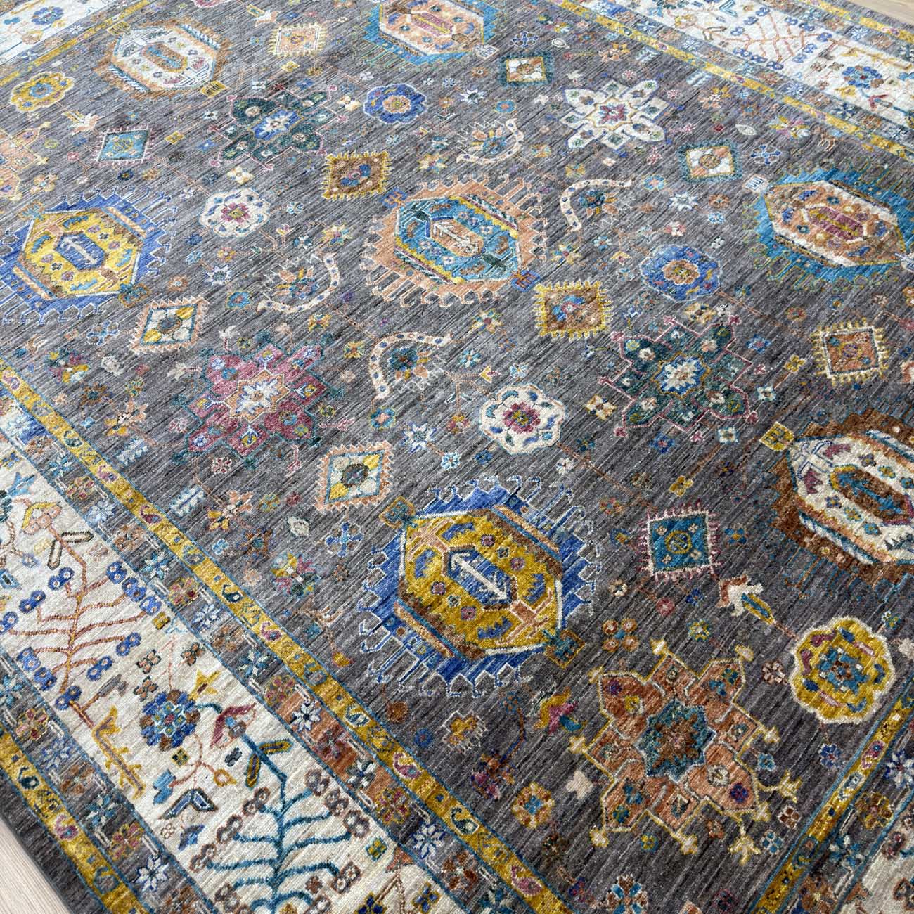 El Dokuma Gri Kazak Yün Halı (250x320 cm) - Görsel 8