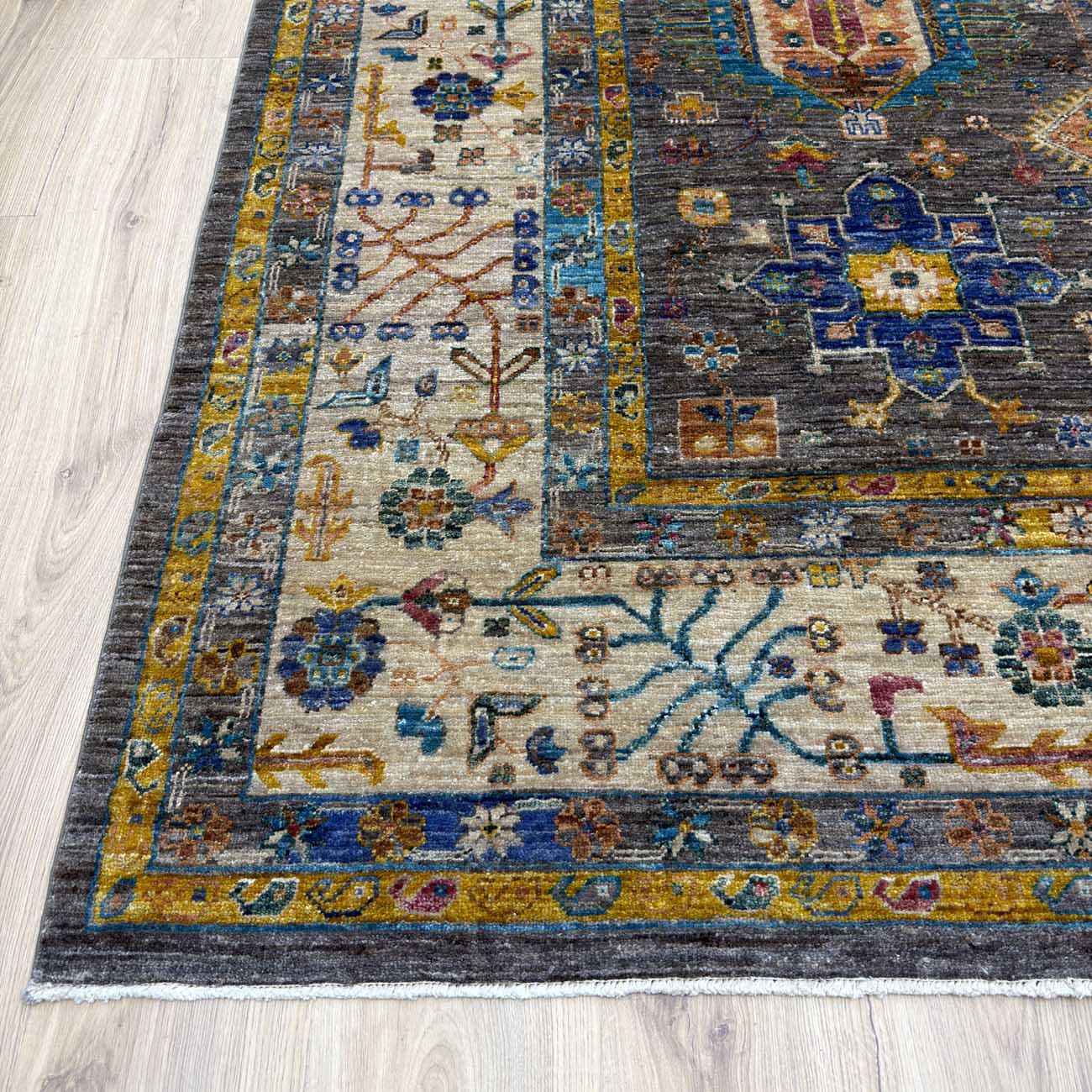 El Dokuma Gri Kazak Yün Halı (250x320 cm) - Görsel 9