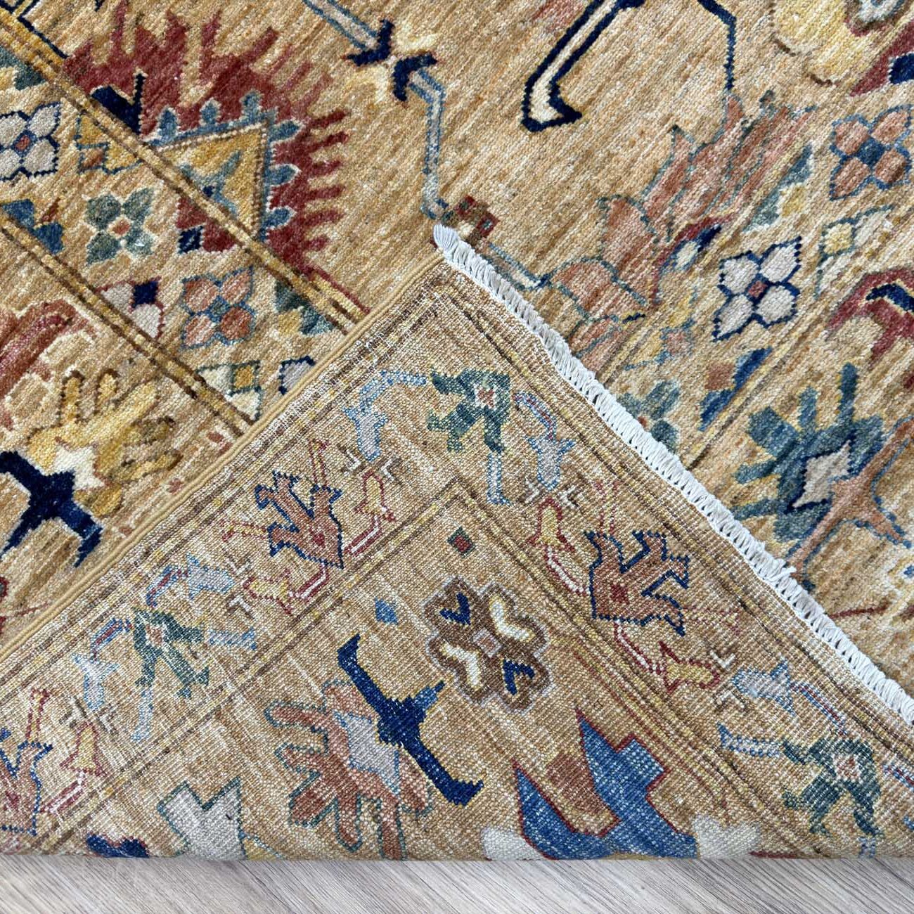 El Dokuma Kafkas Tasarım Kabile Yün Halı (275x390 cm) - Görsel 6