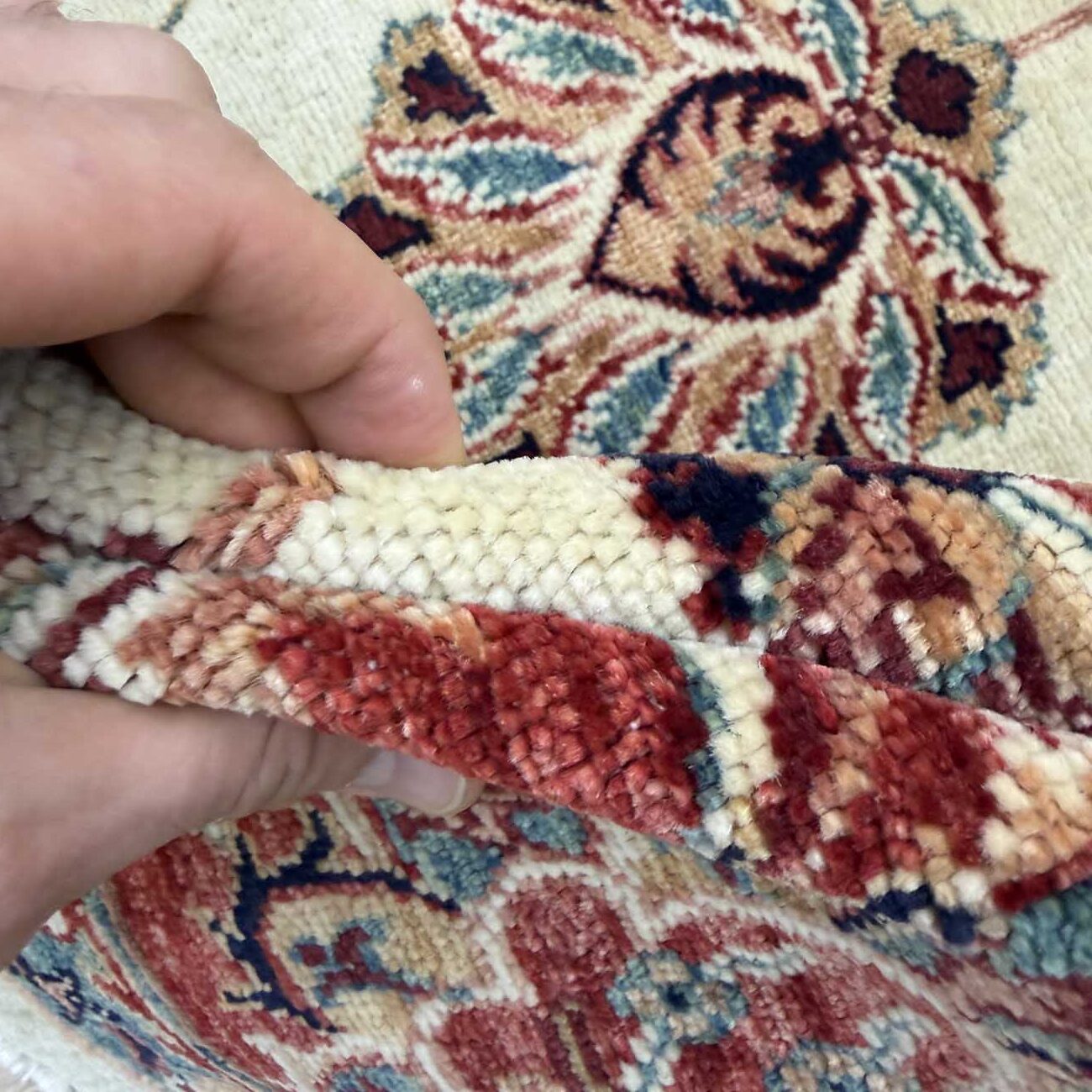 El Dokuma Floral Uşak Yün Halı (165x245 cm) - Görsel 5