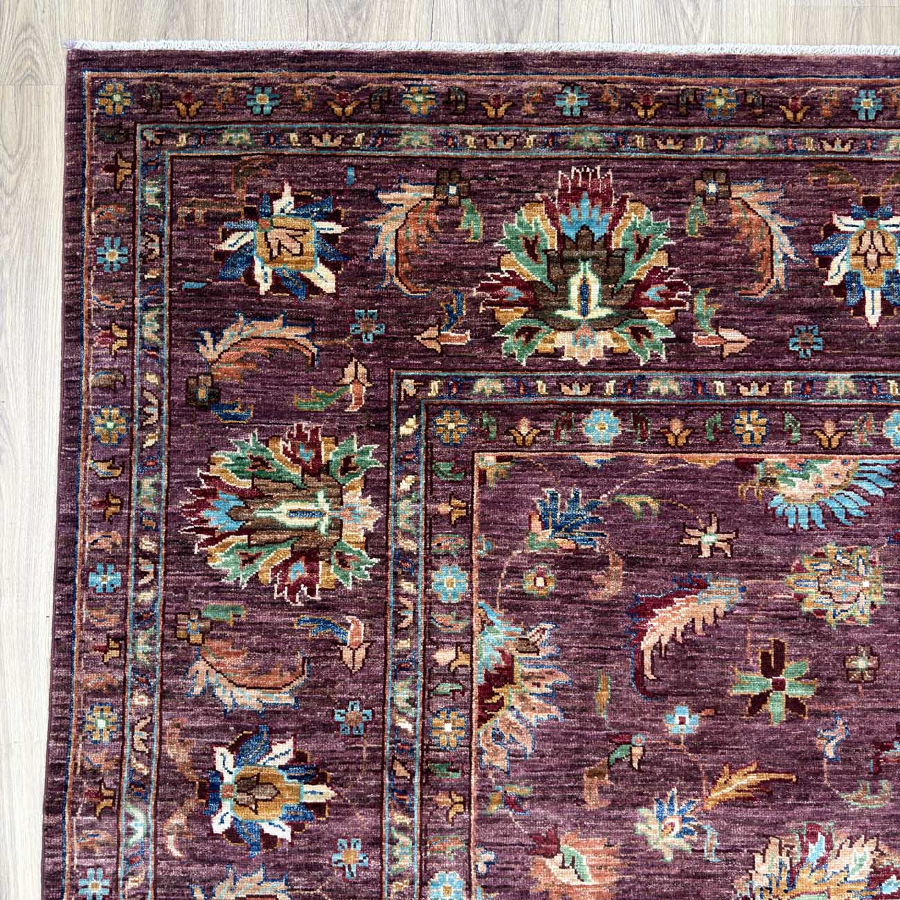 El Dokuma Mor Tasarım Sultani Yün Halı (255x310 cm) - Görsel 4