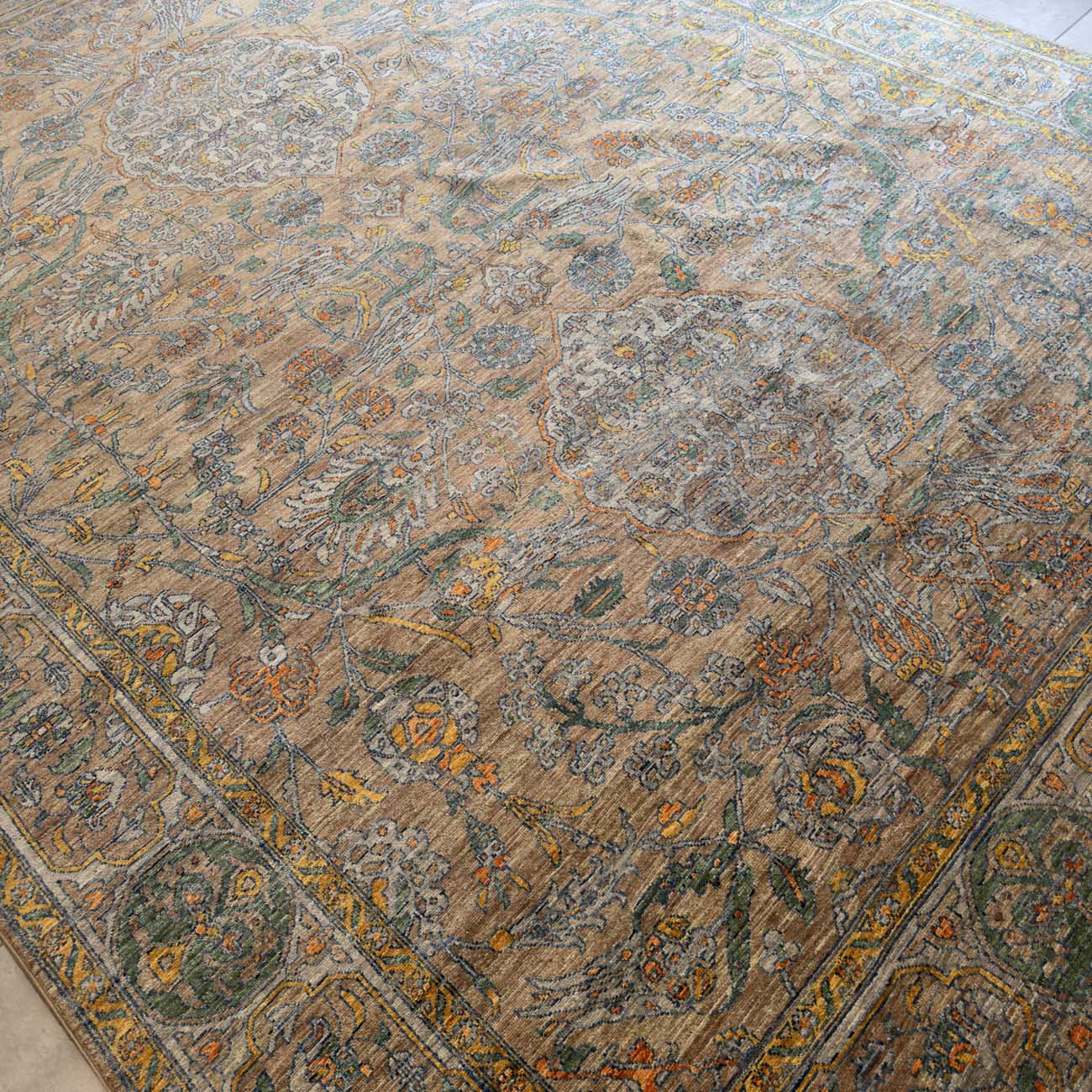 El Dokuma Özel Tasarım İran Yün Halı (275x365 cm) - Görsel 8