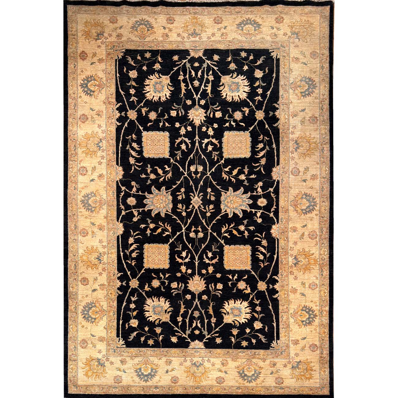 El Dokuma Siyah Uşak Yün Halı (200×315 cm)